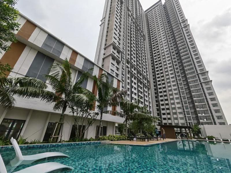Service Residence for Rent at The Atera @ Petaling Jaya - Phase 2 - Henry Chai - Exterior - PropertyGuru.com.my