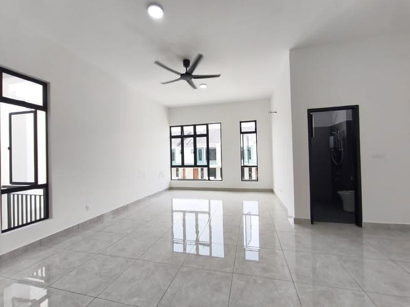 2-storey Terraced House for Rent in Taman Impian Emas (Skudai) - Nana Ng - Living Room - PropertyGuru.com.my