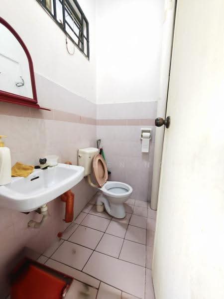 1-storey Terraced House for Sale in Taman Nusa Bestari 2 (Iskandar Puteri (Nusajaya)) - Jayden Ng - Bathroom - PropertyGuru.com.my