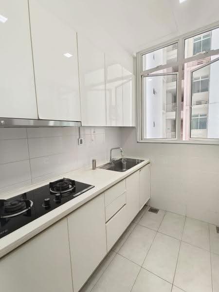 Service Residence for Sale at Paragon Residences @ Straits View - Cendy Chau - Kitchen - PropertyGuru.com.my