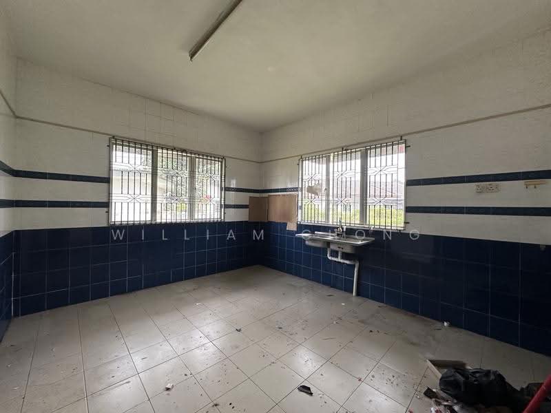 2-storey Terraced House for Sale in Kampung Lapan (Melaka City) - William Chong - Kitchen - PropertyGuru.com.my