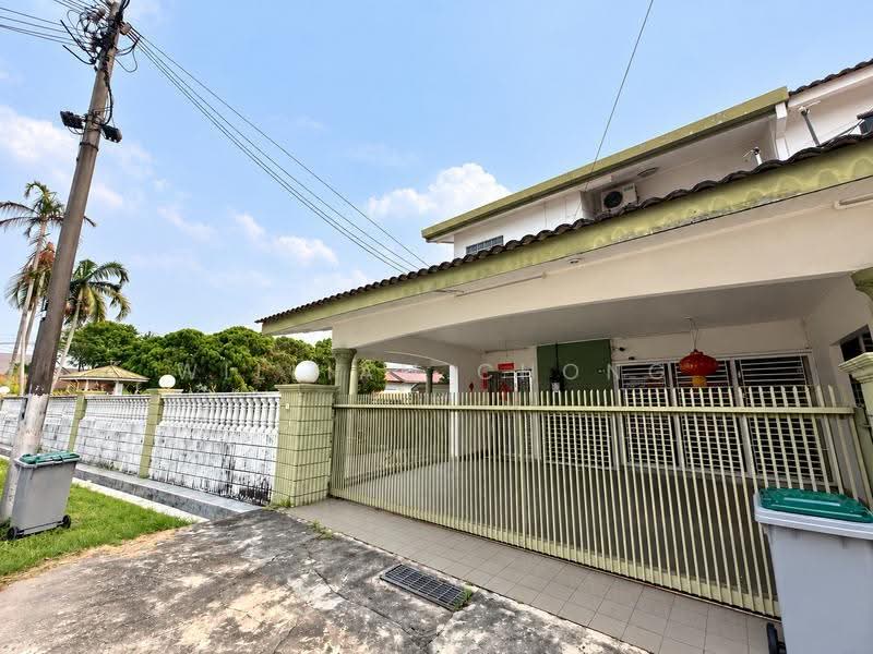 2-storey Terraced House for Sale in Kampung Lapan (Melaka City) - William Chong - Exterior - PropertyGuru.com.my