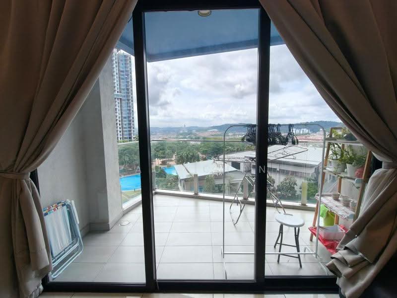 Kondominium untuk Dijual di Sky Condominium (Skyz Residence) - Paul Chen - Balcony - PropertyGuru.com.my