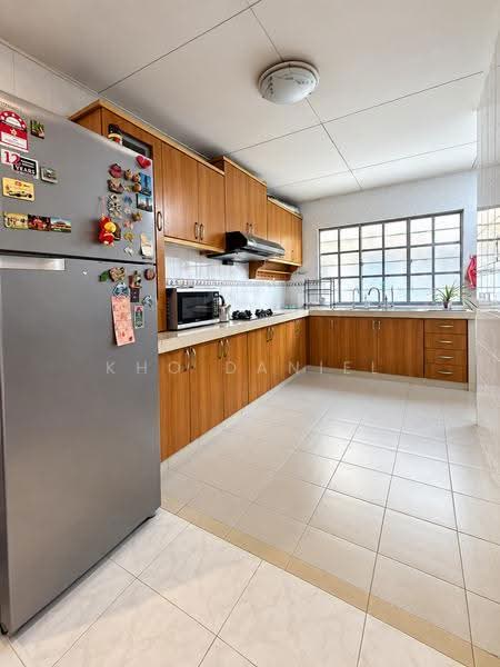 2-storey Terraced House for Sale in Kota Kemuning (Shah Alam) - Kho Daniel - Kitchen - PropertyGuru.com.my