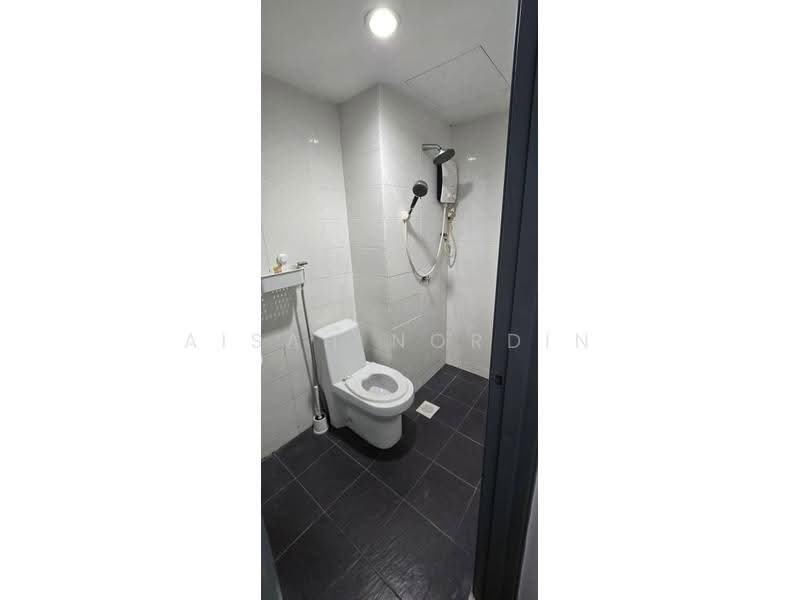 Kediaman Servis untuk Disewa di Silk Residence - Aisah Nordin - Bathroom - PropertyGuru.com.my