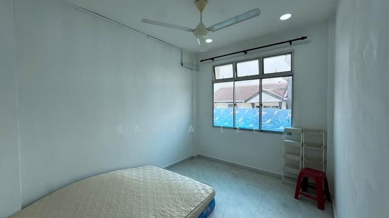 Pangsapuri untuk Dijual di Ria Apartment - Sausa Lee - Bedroom - PropertyGuru.com.my