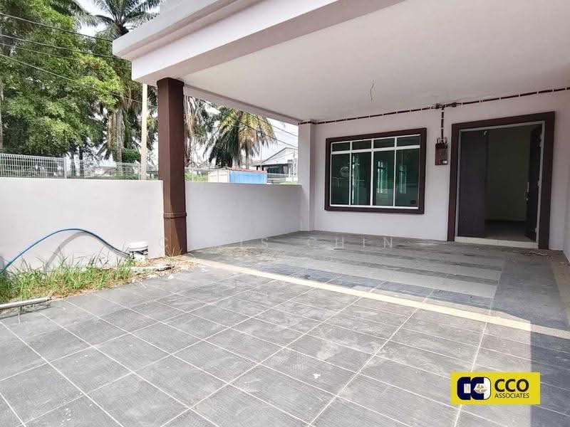 2-storey Terraced House for Sale in Klebang Ria (Chemor) - Chris Chin - Exterior - PropertyGuru.com.my