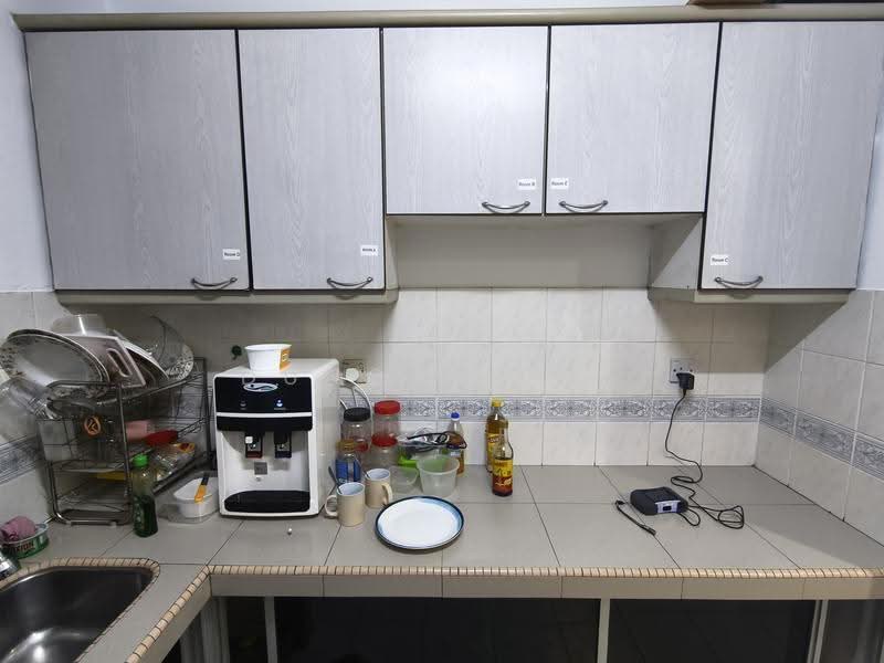 Kondominium untuk Disewa di Pantai Hillpark 2 - Duncan Lee - Kitchen - PropertyGuru.com.my