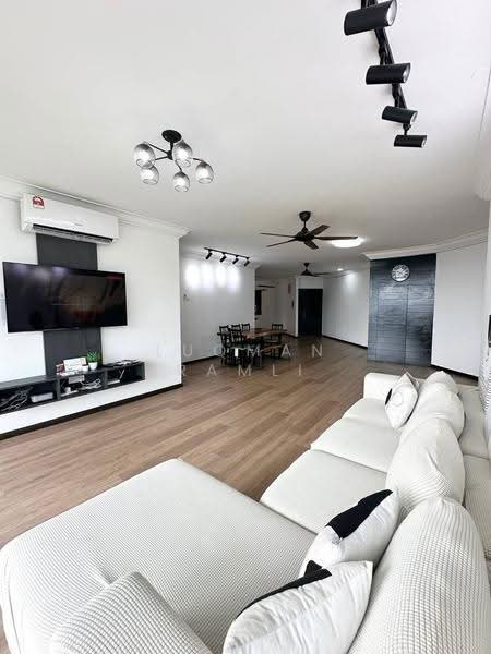 Condominium for Sale at Venice Hill - Luqman Ramli - Living Room - PropertyGuru.com.my