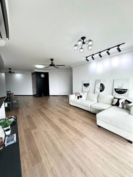 Condominium for Sale at Venice Hill - Luqman Ramli - Living Room - PropertyGuru.com.my