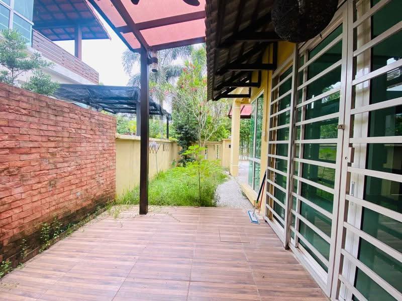 Semi-Detached House for Sale in Taman Saujana Ampang (Ampang) - Mohd Aizat Saiful Bahri - PropertyGuru.com.my