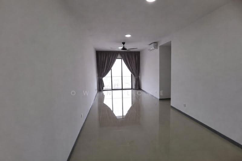 Kediaman Servis untuk Disewa di United Point (Residensi Berpadu) - Owen Loke - Living Room - PropertyGuru.com.my