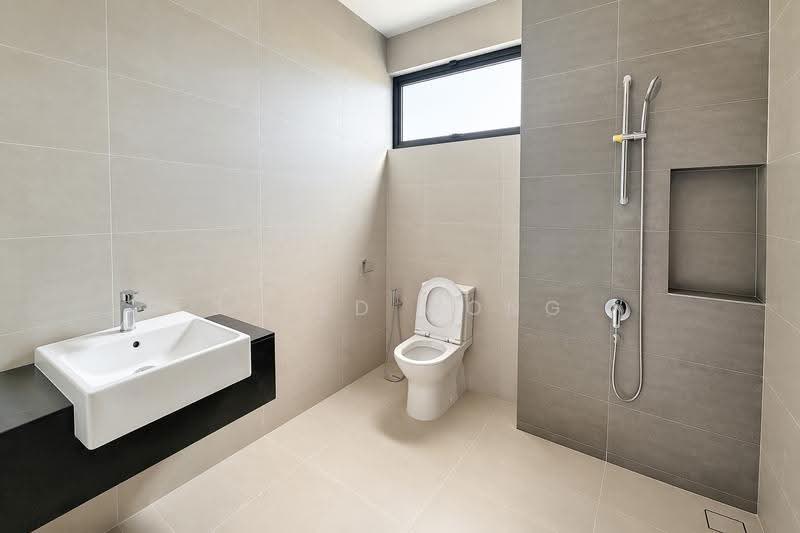 Rumah Berkembar untuk Dijual di Cyberjaya (Selangor) - Jared Wong - Bathroom - PropertyGuru.com.my