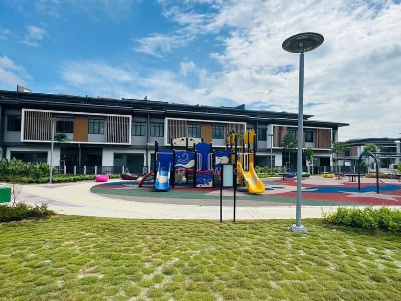 Rumah Berkembar untuk Dijual di Cyberjaya (Selangor) - Jared Wong - Exterior - PropertyGuru.com.my