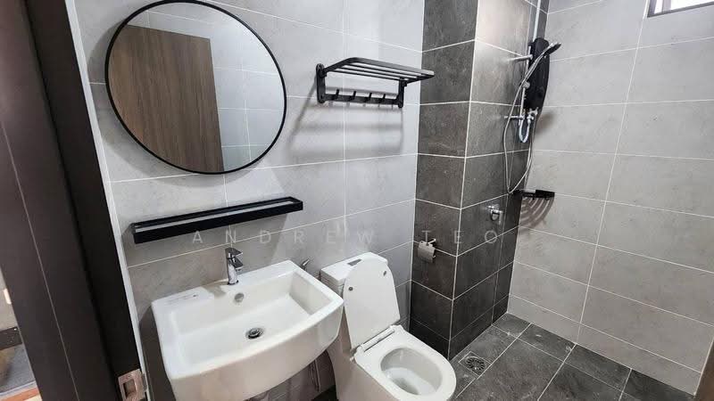 Service Residence for Rent at Twin Tower Residence - Andrew Teo - Bathroom - PropertyGuru.com.my