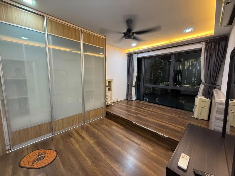 Kondominium untuk Dijual di Ascenda Residence @ Skyarena - Sammy Kok - Bedroom - PropertyGuru.com.my