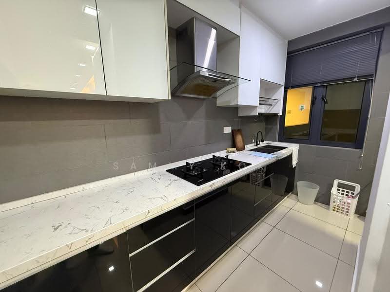 Kondominium untuk Dijual di Ascenda Residence @ Skyarena - Sammy Kok - Kitchen - PropertyGuru.com.my