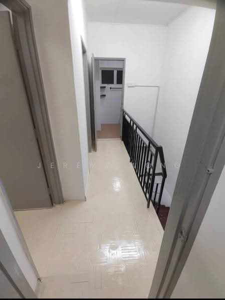 Rumah Teres 2-Tingkat untuk Disewa di Pjs 10 (Sunway) - Jeremy Wong - Corridor - PropertyGuru.com.my