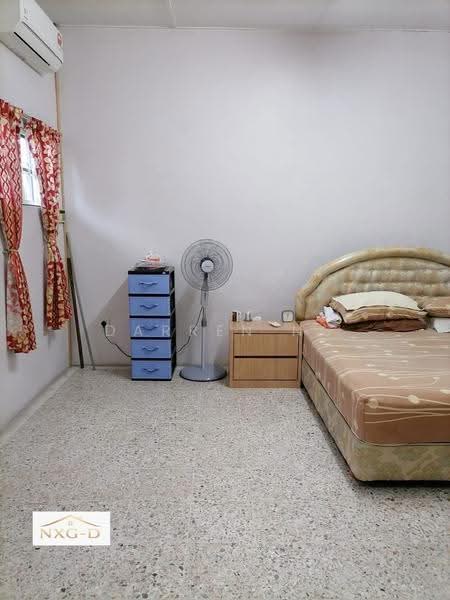 Terraced House for Sale in Taman Bayu Perdana (Klang) - Darren Ng - Bedroom - PropertyGuru.com.my