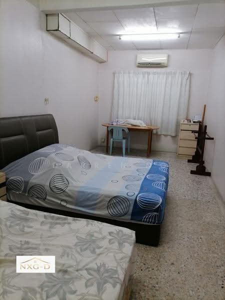 Terraced House for Sale in Taman Bayu Perdana (Klang) - Darren Ng - Bedroom - PropertyGuru.com.my