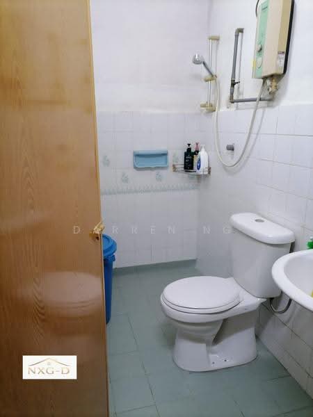 Terraced House for Sale in Taman Bayu Perdana (Klang) - Darren Ng - Bathroom - PropertyGuru.com.my