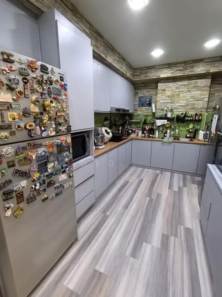 Condominium for Sale at Greenpark - Geo . - Kitchen - PropertyGuru.com.my