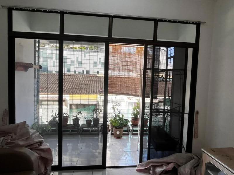 Apartment for Sale at Desa Pulau Tikus - Meng . - Balcony - PropertyGuru.com.my