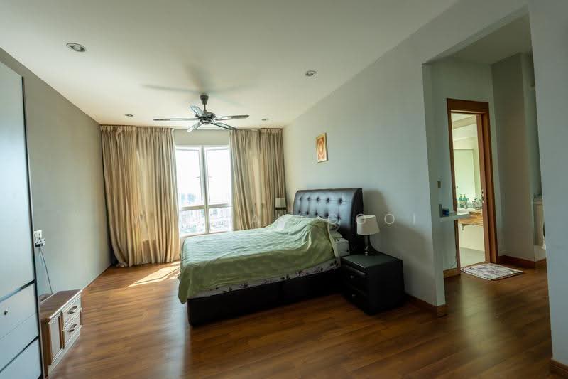 Kondominium untuk Dijual di Central Park condominium - William Gooi - Bedroom - PropertyGuru.com.my