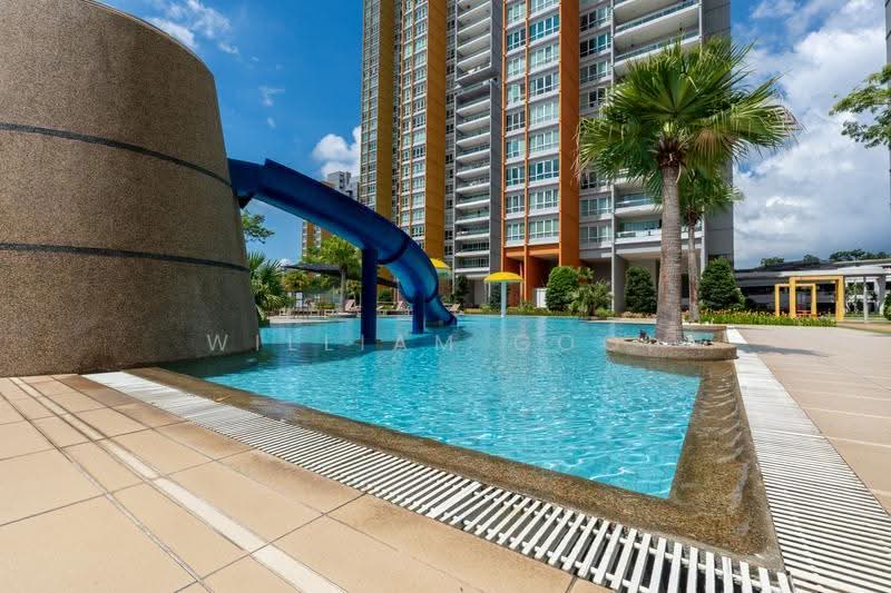 Kondominium untuk Dijual di Central Park condominium - William Gooi - Exterior - PropertyGuru.com.my