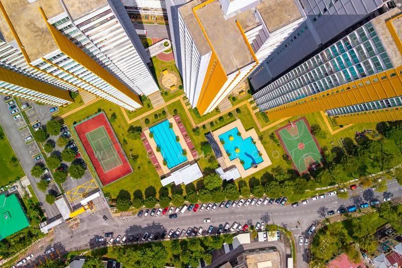 Kondominium untuk Dijual di Central Park condominium - William Gooi - Exterior - PropertyGuru.com.my