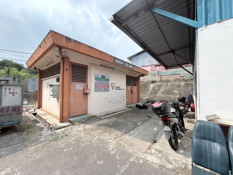 Detached Factory for Sale in Sungai Tiram (Ulu Tiram) - Ang Boon Chai - PropertyGuru.com.my