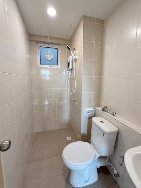 Kondominium untuk Disewa di Havana Beach Residences - Weng Sern - Bathroom - PropertyGuru.com.my