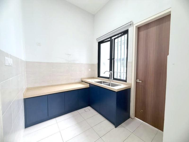 Kondominium untuk Disewa di 9Ine (Residensi Sembilan) - Kew . - Kitchen - PropertyGuru.com.my