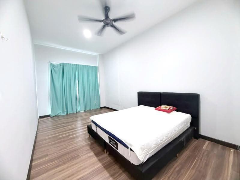 Kondominium untuk Disewa di 9Ine (Residensi Sembilan) - Kew . - Bedroom - PropertyGuru.com.my