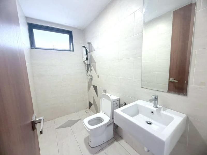 Kondominium untuk Disewa di 9Ine (Residensi Sembilan) - Kew . - Bathroom - PropertyGuru.com.my