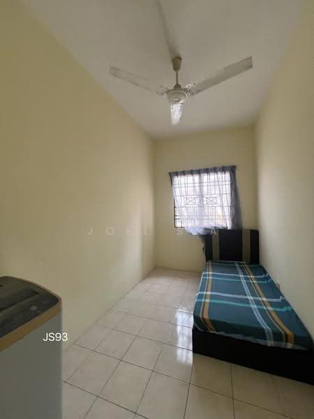 Apartment for Rent at Bayu Villa - Joel Sia - Bedroom - PropertyGuru.com.my