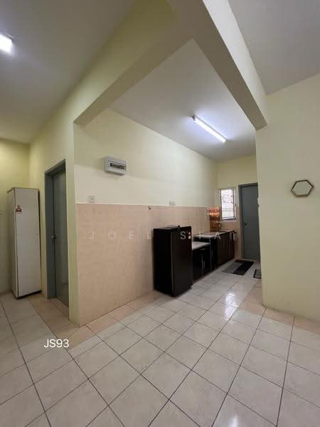 Apartment for Rent at Bayu Villa - Joel Sia - Kitchen - PropertyGuru.com.my