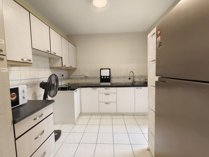 Kondominium untuk Disewa di Pantai Hillpark 2 - Duncan Lee - Kitchen - PropertyGuru.com.my