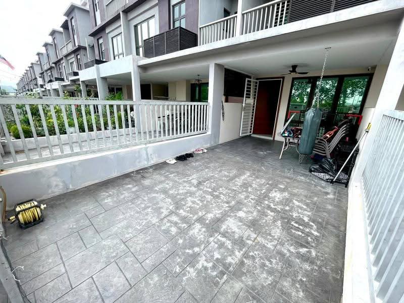 Rumah Bandar untuk Dijual di Bangi (Selangor) - Azli Ibrahim - PropertyGuru.com.my