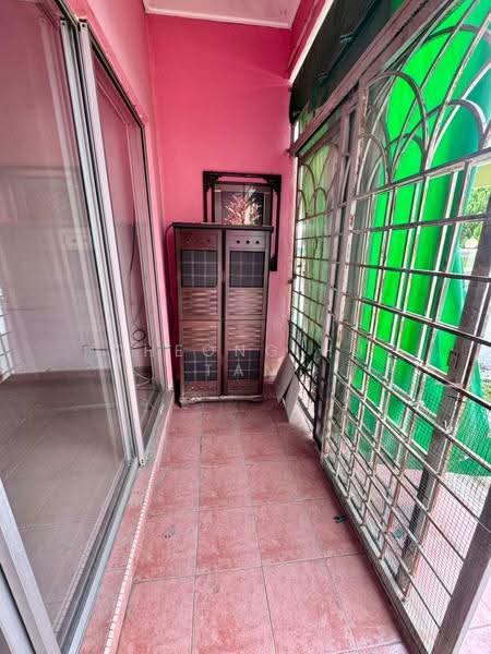 Rumah Teres 1-Tingkat untuk Disewa di Garden Avenue (Seremban 2) - Cheong Hu Tan - Balcony - PropertyGuru.com.my
