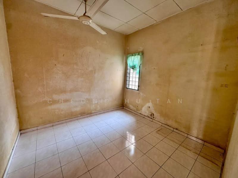 Rumah Teres 1-Tingkat untuk Disewa di Garden Avenue (Seremban 2) - Cheong Hu Tan - Interior - PropertyGuru.com.my