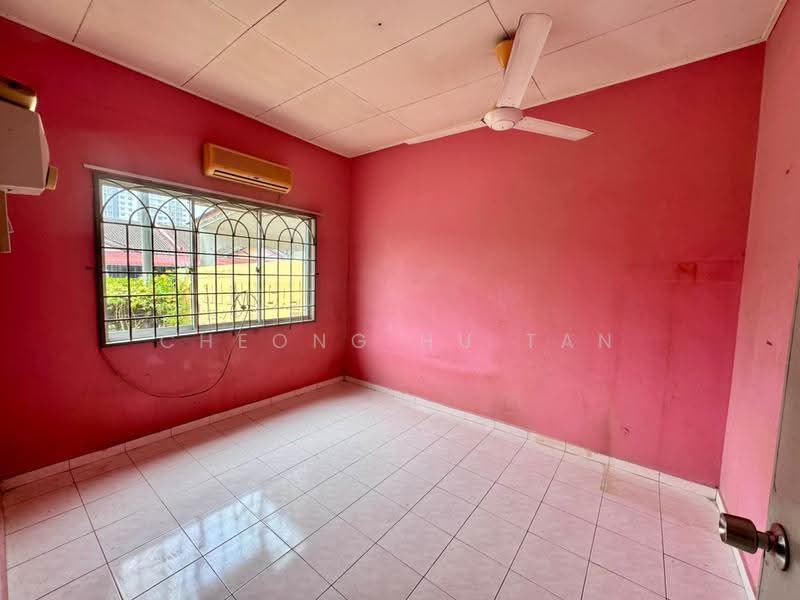Rumah Teres 1-Tingkat untuk Disewa di Garden Avenue (Seremban 2) - Cheong Hu Tan - Interior - PropertyGuru.com.my