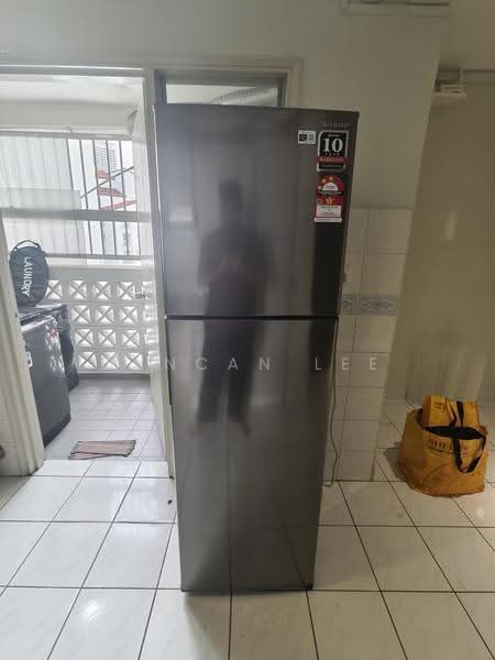 Kondominium untuk Disewa di Pantai Hillpark 2 - Duncan Lee - Fridge - PropertyGuru.com.my