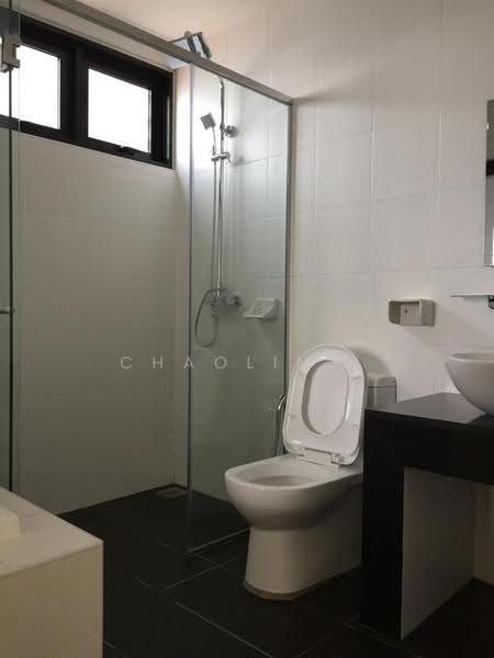 Kondominium untuk Disewa di Encorp Strand Residence - ChaoLim . - Bathroom - PropertyGuru.com.my