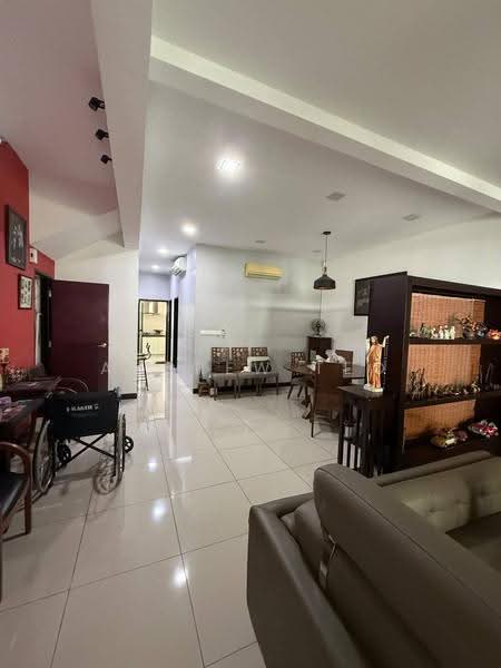 2-storey Terraced House for Sale in Taman Nusa Idaman (Iskandar Puteri (Nusajaya)) - Andrew Teo - Living Room - PropertyGuru.com.my