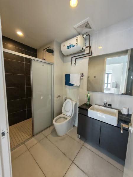 2nd Bathroom