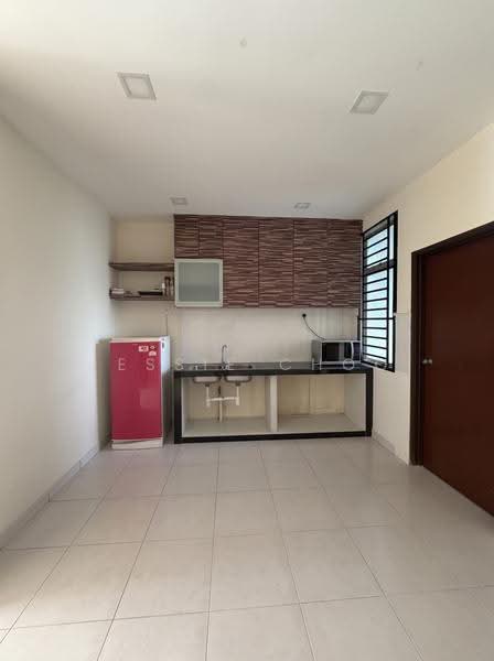 Service Residence for Sale at SuriaMas Suites - Jessie Choo - Kitchen - PropertyGuru.com.my