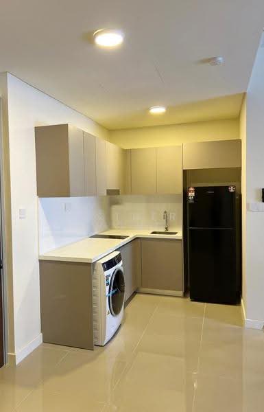 Service Residence for Rent at 8th & Stellar - Esther Wong - Kitchen - PropertyGuru.com.my