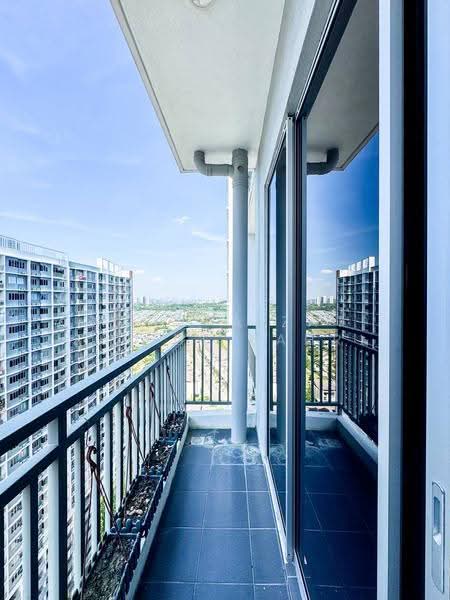 Apartment for Rent at Idaman Abadi - Mohd Aizat Saiful Bahri - Balcony - PropertyGuru.com.my