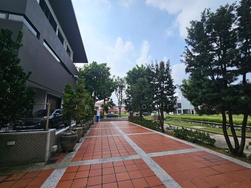 Bungalow House for Sale in Saujana (Selangor) - Jason Ooi - Exterior - PropertyGuru.com.my